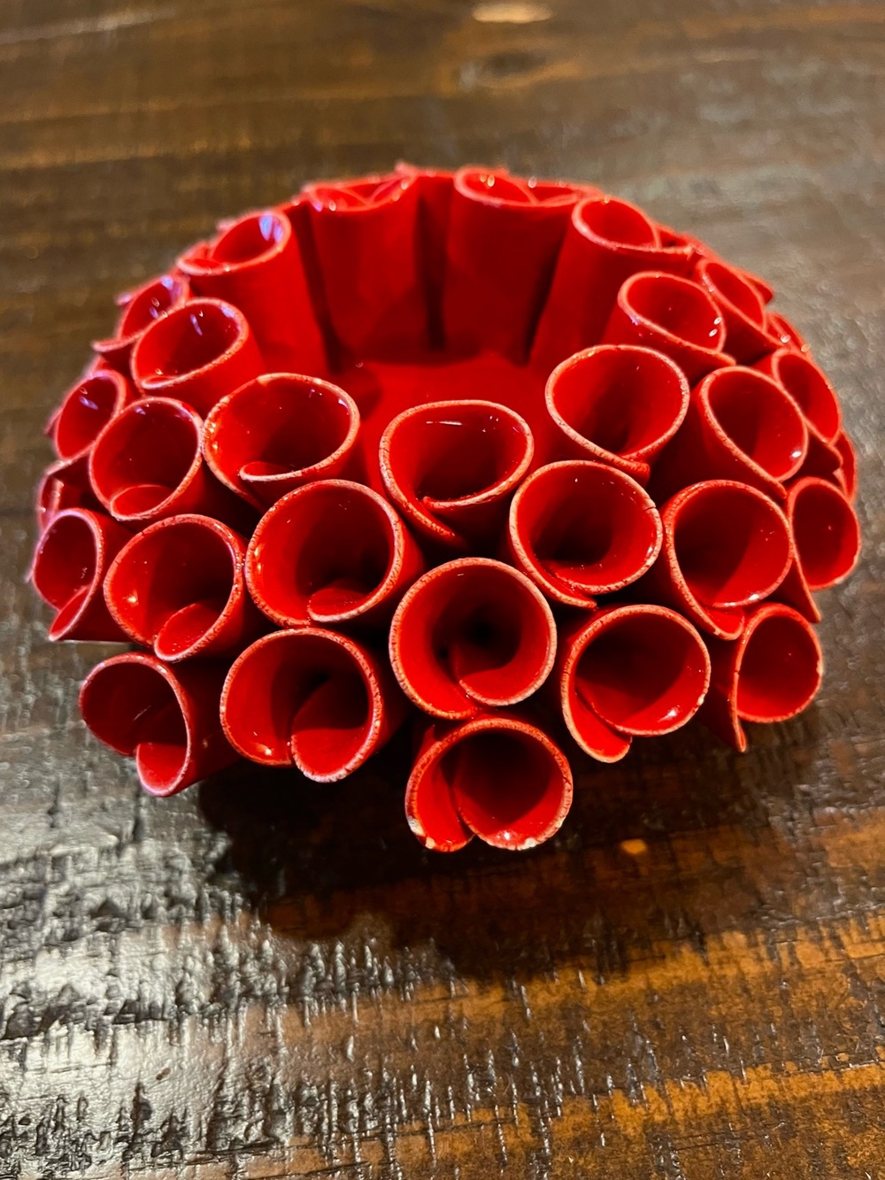Decorative Red Coral-Style Candle Holder Table Accent